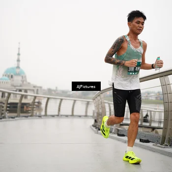Runner Photo 8544953