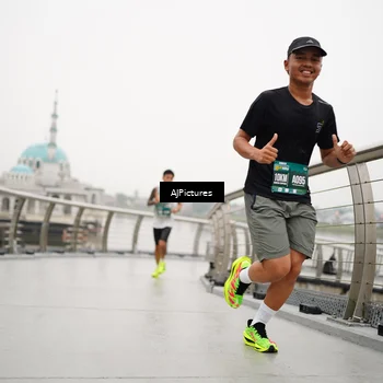 Runner Photo 8544956