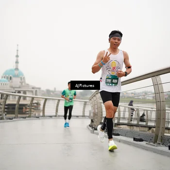 Runner Photo 8544971