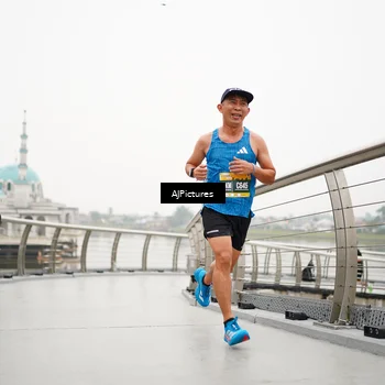 Runner Photo 8544973