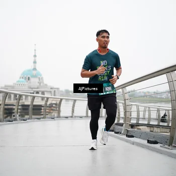 Runner Photo 8544977