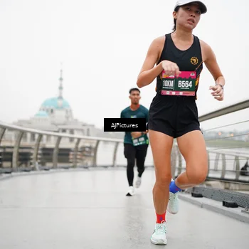 Runner Photo 8544981