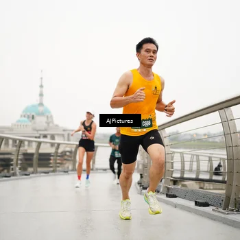 Runner Photo 8544990