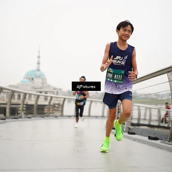 Runner Photo 8545028