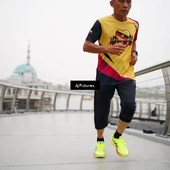Runner Photo 8545038