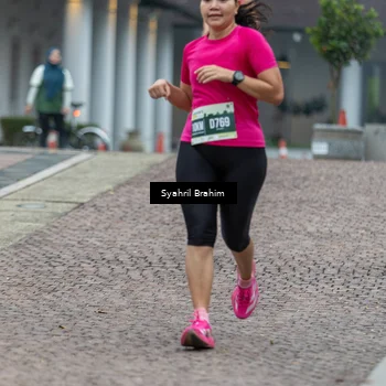 Runner Photo 8545042
