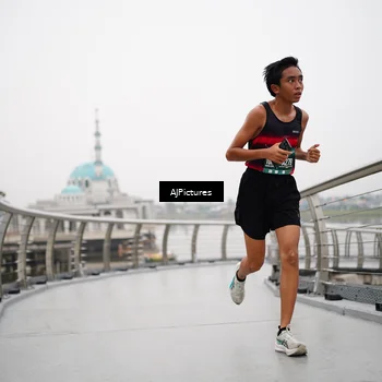 Runner Photo 8545067