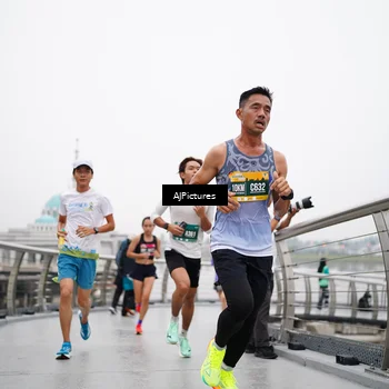 Runner Photo 8545075
