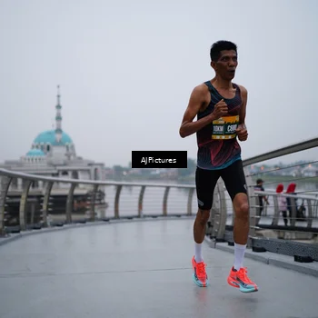 Runner Photo 8545114