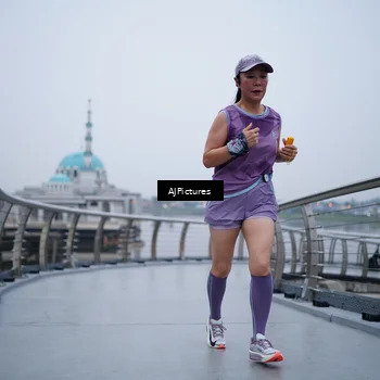 Runner Photo 8545118