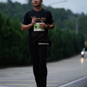 Runner Photo 8545172