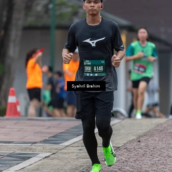 Runner Photo 8545234