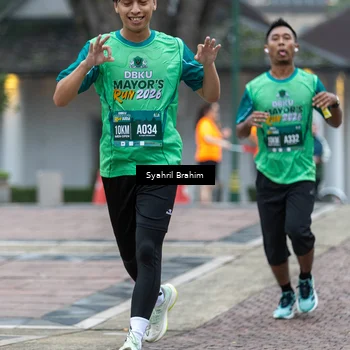 Runner Photo 8545236