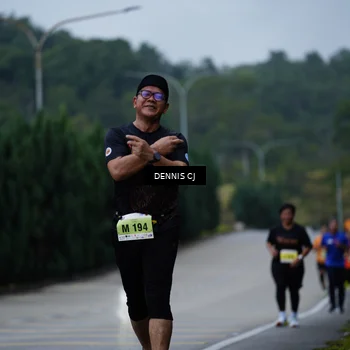 Runner Photo 8545240