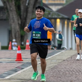 Runner Photo 8545275