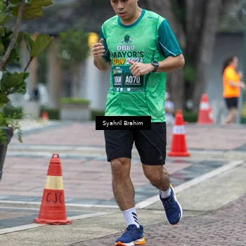 Runner Photo 8545309