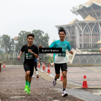 Runner Photo 8545325