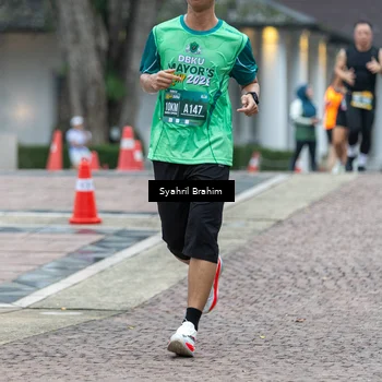 Runner Photo 8545399