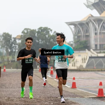 Runner Photo 8545407