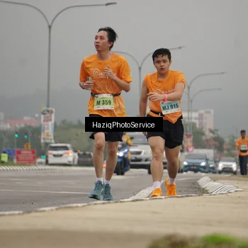 Runner Photo 8545499