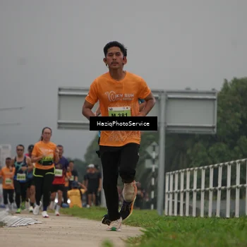 Runner Photo 8545650