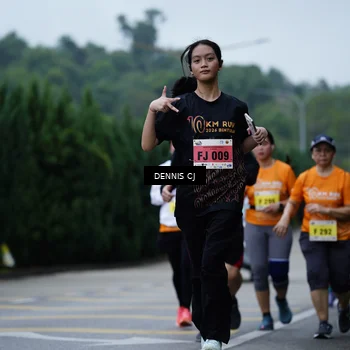 Runner Photo 8545769