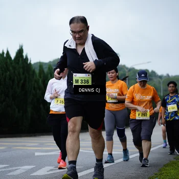 Runner Photo 8545789