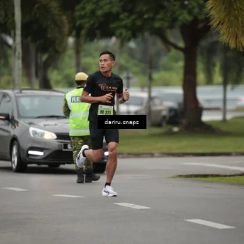 Runner Photo 8545791
