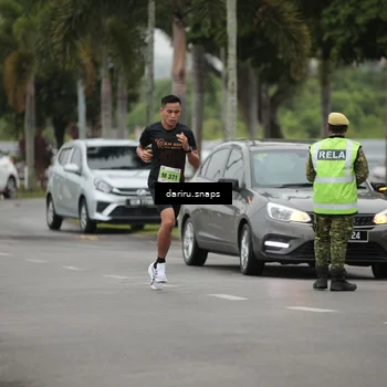 Runner Photo 8545792