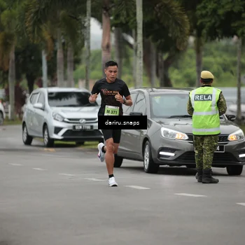Runner Photo 8545793