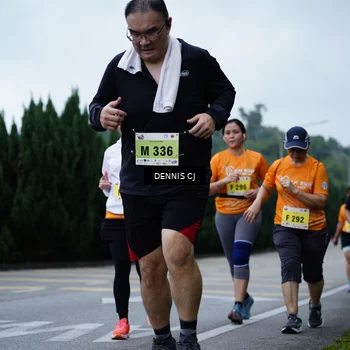 Runner Photo 8545796
