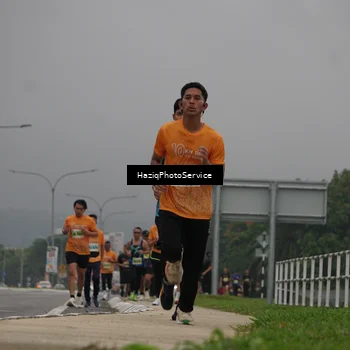 Runner Photo 8545845