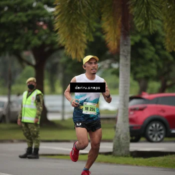 Runner Photo 8545861