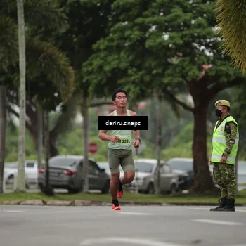 Runner Photo 8545927