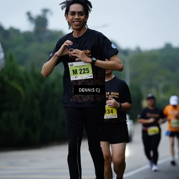 Runner Photo 8545941