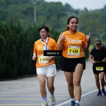 Runner Photo 8546025