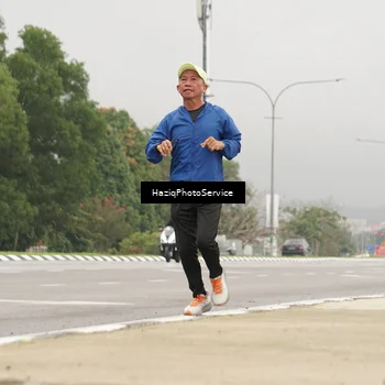 Runner Photo 8546040