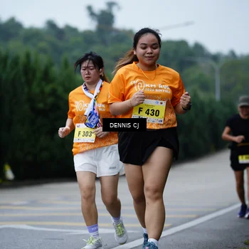 Runner Photo 8546043