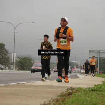 Runner Photo 8546045