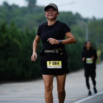 Runner Photo 8546071