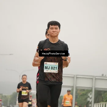 Runner Photo 8546156
