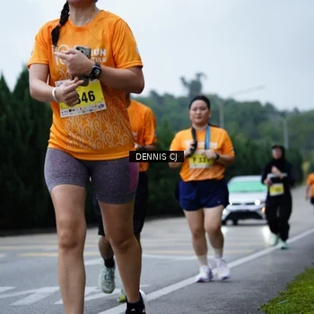 Runner Photo 8546171