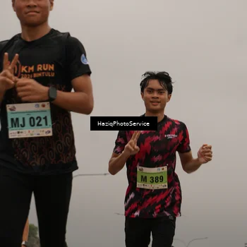 Runner Photo 8546172