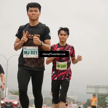 Runner Photo 8546175