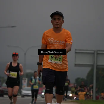 Runner Photo 8546202