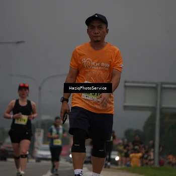 Runner Photo 8546203
