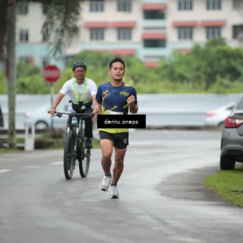 Runner Photo 8546209