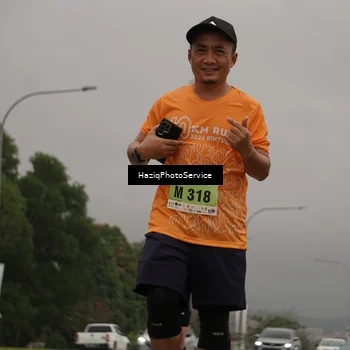 Runner Photo 8546236