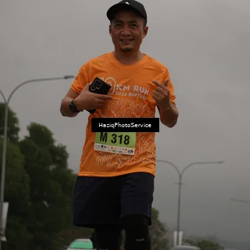 Runner Photo 8546243