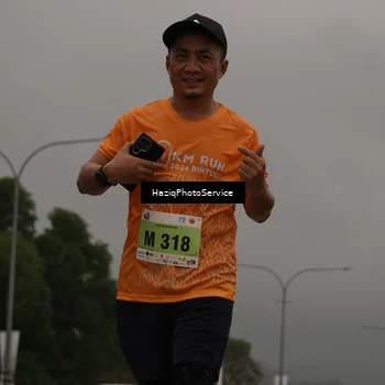 Runner Photo 8546244